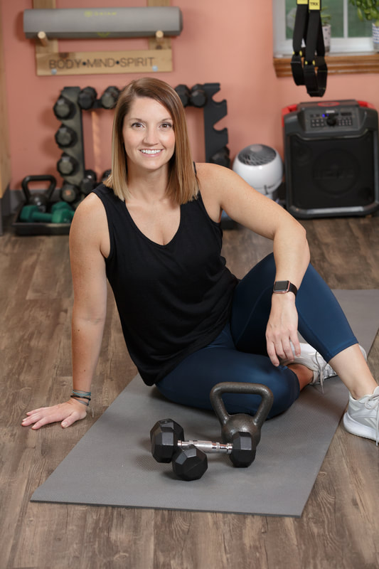 Kelly Admire, Certified Personal Trainer, Wellness Coach, Group Exercise Instructor, Beachbody PiYo Instructor, Certified P90X Instructor, and Nutrition Coach of Trinity Wellness in Blue Springs, MO